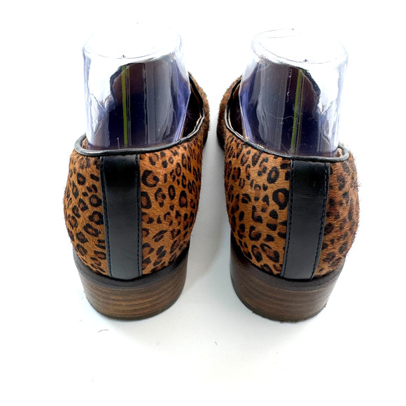 Sofft Leopard Cow hair Leather Beige Black Round Toe Loafer Flat 10 Low Heel EUC - Picture 5 of 9